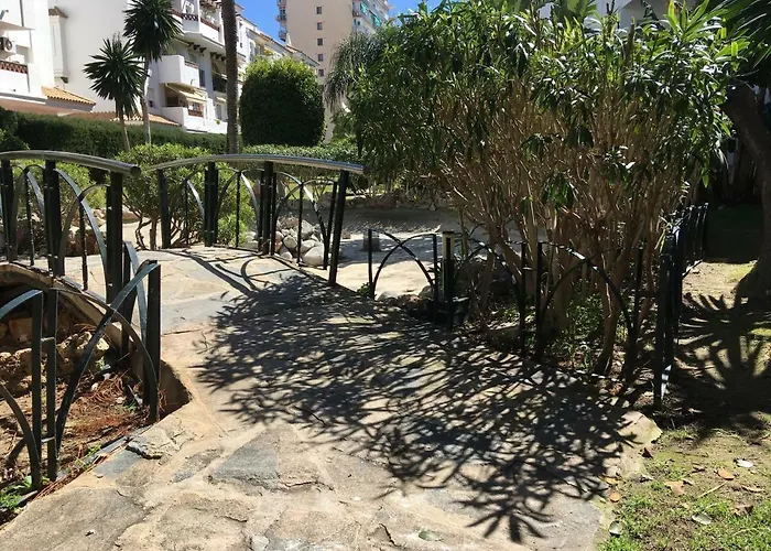 Avda De Las Palmeras Apartment