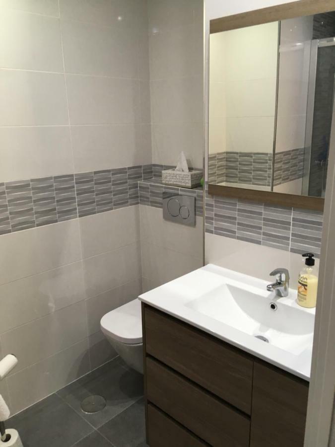 Avda De Palmeras Apartamento